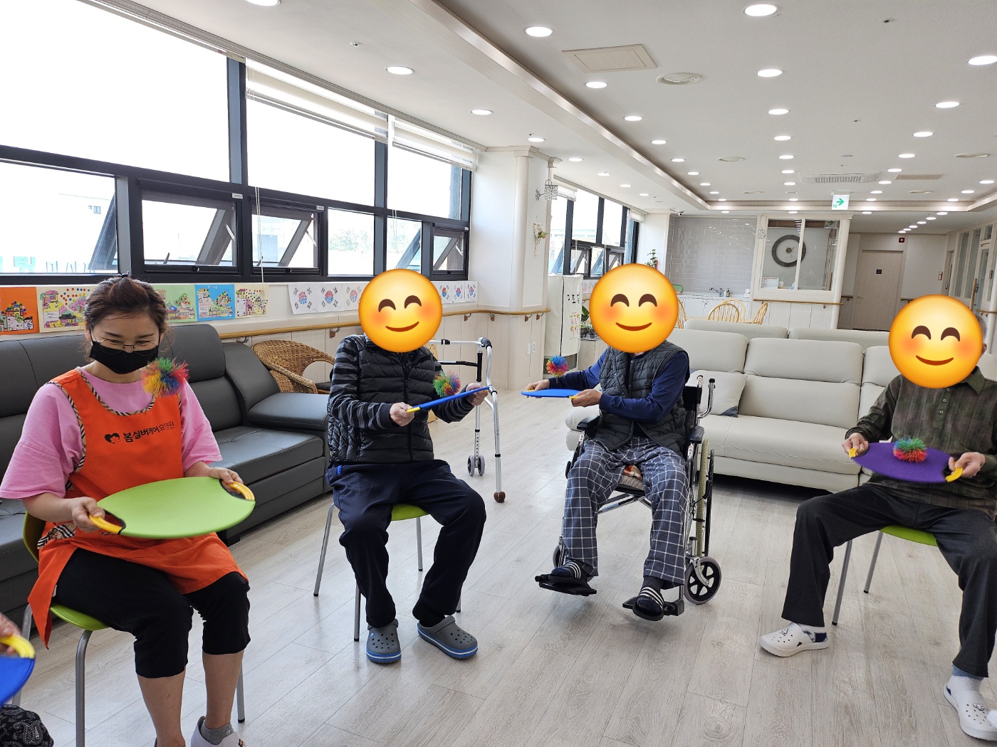 /user/b/bomsilvercare/editor/2404/924752d864498a1cf9ca35e535f1420c_1713405611_7176.jpg 이미지크게보기