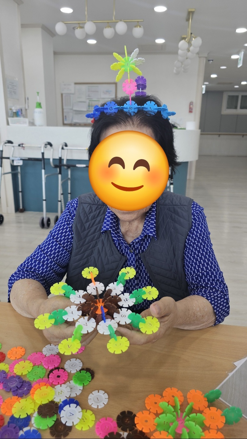 /user/b/bomsilvercare/editor/2412/7621bf52afd849f7ef37dae9103b3000_1734574800_0344.jpg 이미지크게보기