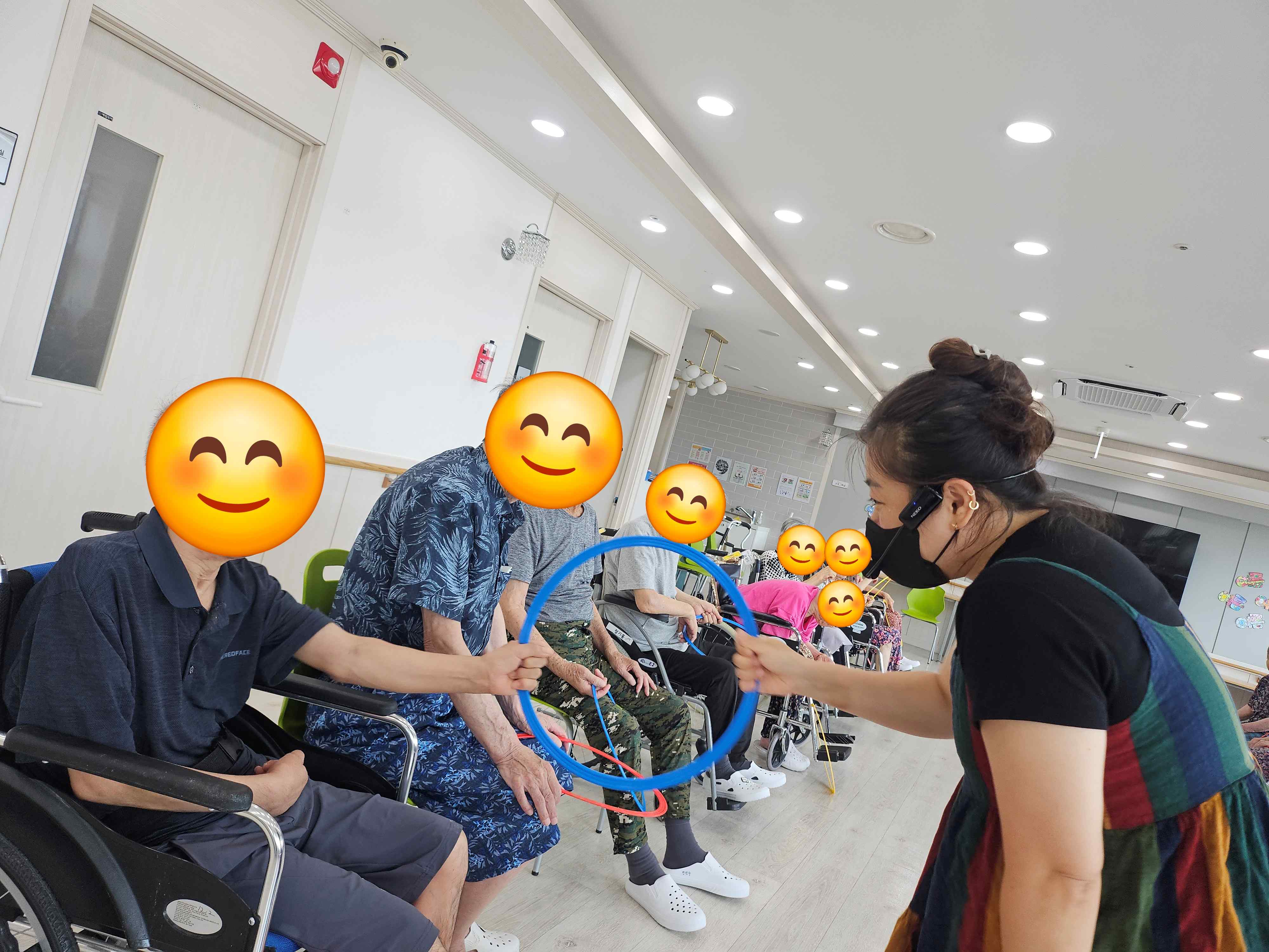 /user/b/bomsilvercare/editor/2509/32170df331f15a7e9e102715824b53de_1756797972_7696.jpg 이미지크게보기